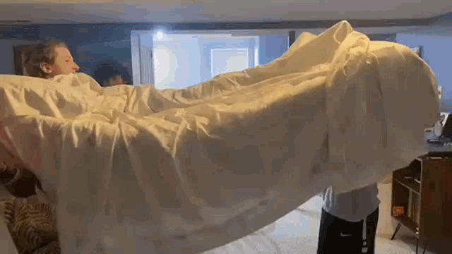 Bed Fall Victor GIF - Bed Fall Victor GIFs