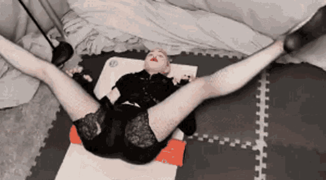 Madonna Leg GIF - Madonna Leg Spread GIFs