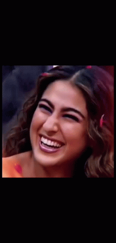 Pretty Sara Ali Khan GIF - Pretty Sara Ali Khan Happy GIFs