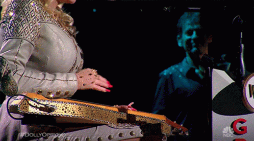 Sing Performance GIF - Sing Performance Stage GIFs