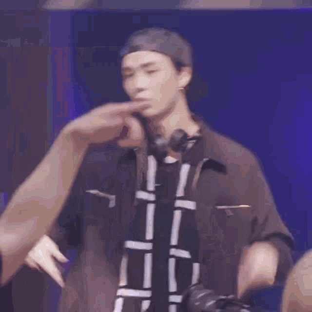 Johnny Suh Youngho Suh GIF - Johnny Suh Youngho Suh Johnny Nct GIFs