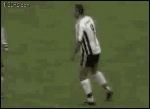 Huguito Jugando Soccer GIF - Huguito Jugando Soccer Slap GIFs