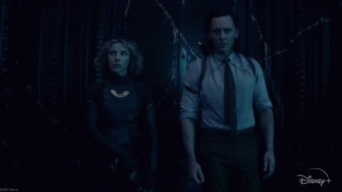 Did You See That Miss Minutes GIF - Did You See That Miss Minutes Tom Hiddleston GIFs