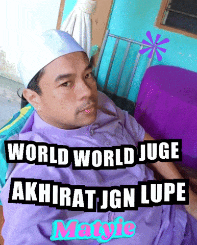 a man in a purple shirt with the words world world judge akhirat jgn lupe on it