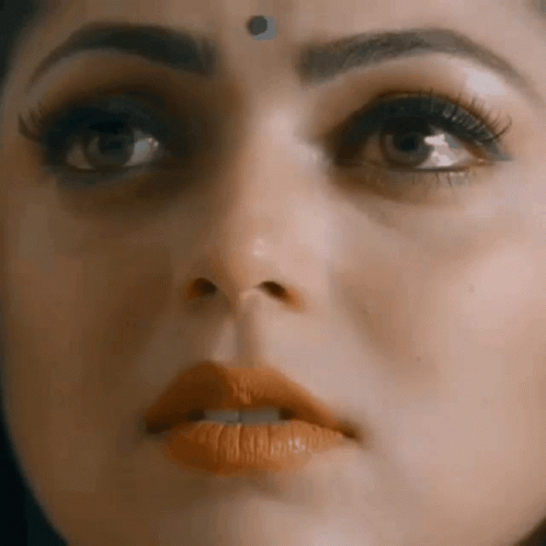 Drashti Dhami Nandini Malhotra GIF - Drashti Dhami Nandini Malhotra Shakti Arora GIFs