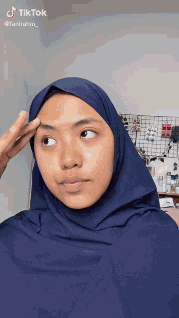 Tiktok Girl GIF - Tiktok Girl Hijab GIFs