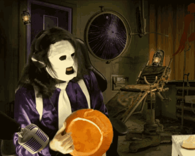 Halloween Pumpkin GIF - Halloween Pumpkin Pumpkin Carving GIFs
