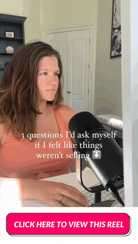 a woman is sitting at a desk with a microphone in front of her and the words 3 questions id ask myself