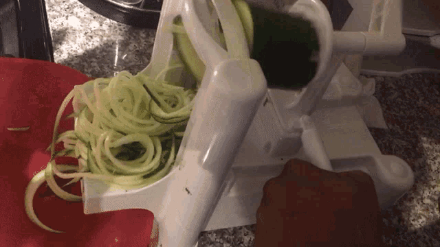 Spiral Zucchini GIF - Spiral Zucchini Cucumber GIFs