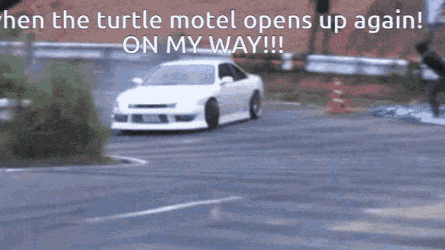 Turtle Turtle Motel GIF - Turtle Turtle Motel Rushing GIFs