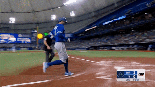 a baseball game is being shown on sn