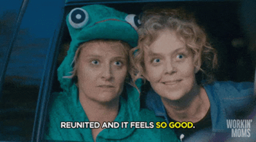 Best Friends Reunited And It Feels So Good GIF - Best Friends Reunited And It Feels So Good Friends GIFs