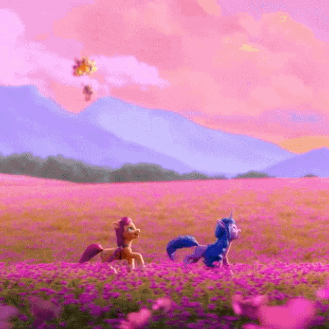 Running Sunny Starscout GIF - Running Sunny Starscout Izzy Moonbow GIFs