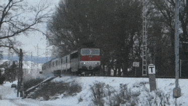 Osobný Vlak Zssk GIF - Osobný Vlak Zssk Zimný Vlak GIFs