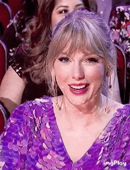 Laughing Smiling GIF - Laughing Smiling Taylor Swift GIFs
