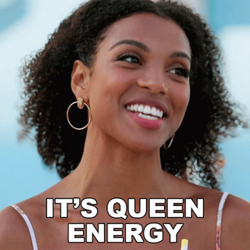 Its Queen Energy Shea Lynn Noyes GIF - Its Queen Energy Shea Lynn Noyes The Real Love Boat GIFs