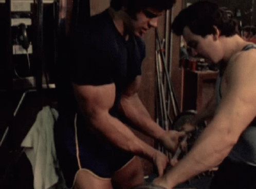 Pumping Iron Gym GIF - Pumping Iron Gym Muscles GIFs