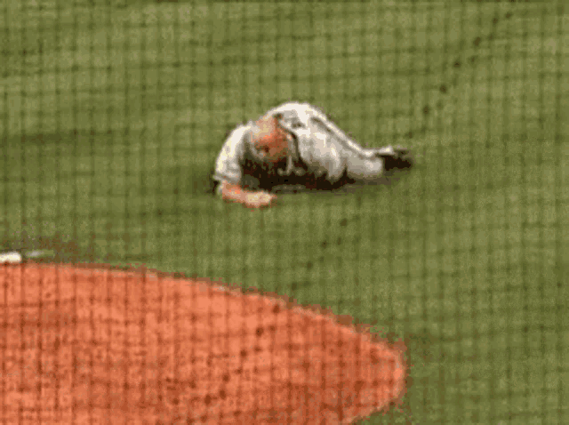 Baseball Crawl GIF - Baseball Crawl Throw GIFs