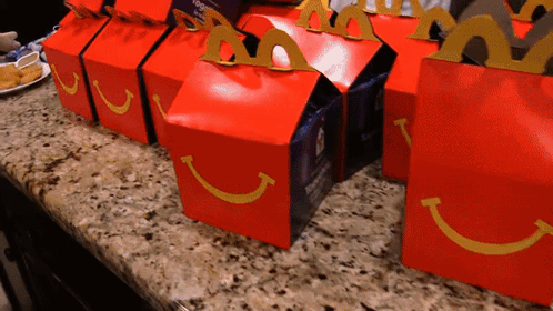 Sml Happy Meal GIF - Sml Happy Meal Mcdonalds GIFs