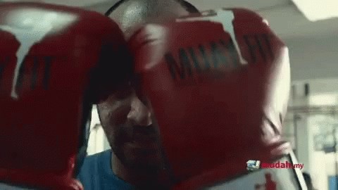 Lai Lai Lai Boxing GIF - Lai Lai Lai Boxing Gloves GIFs