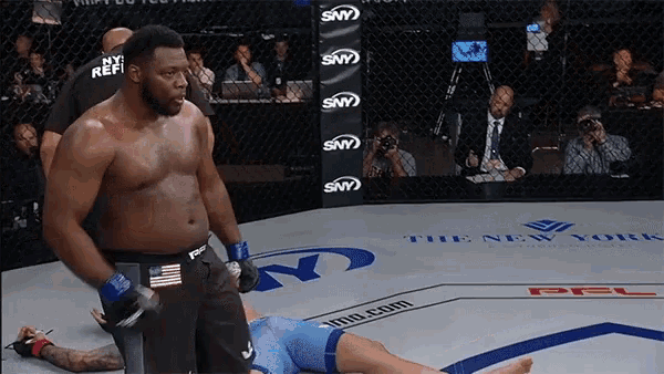 a fighter in a cage with the new york logo