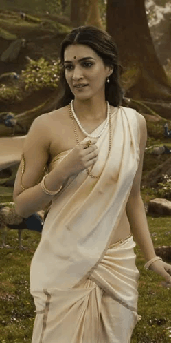 Hot Desi GIF - Hot Desi GIFs