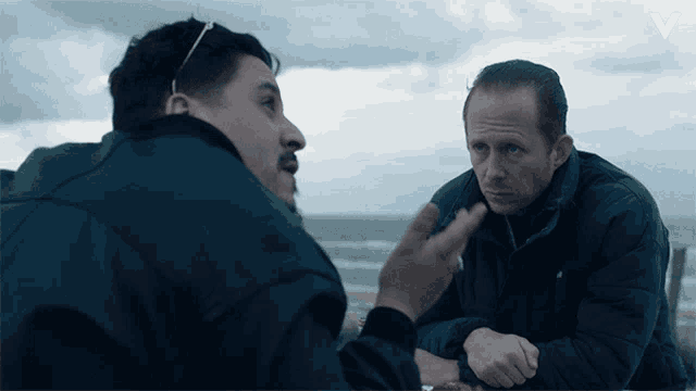 Hand Tonnano GIF