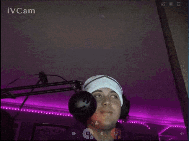 Kiss Set GIF