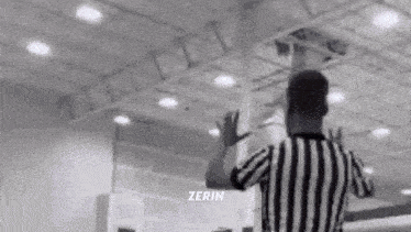 Omar The Referee GIF - Omar The Referee GIFs