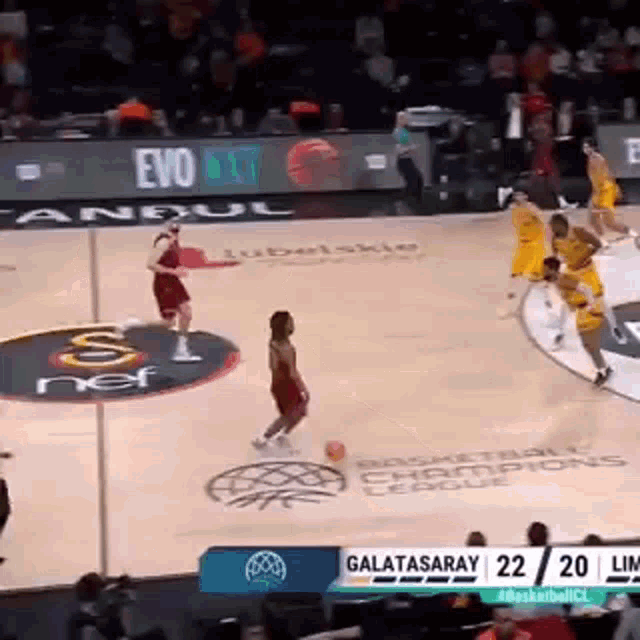 a basketball game is being played between galatasaray and lim