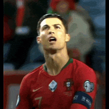 a close up of a soccer player wearing number 7
