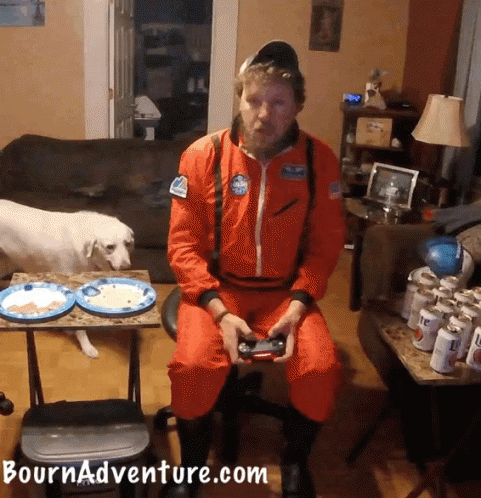 Bournadventure Bakes Fj GIF - Bournadventure Bakes Fj Astronaut GIFs