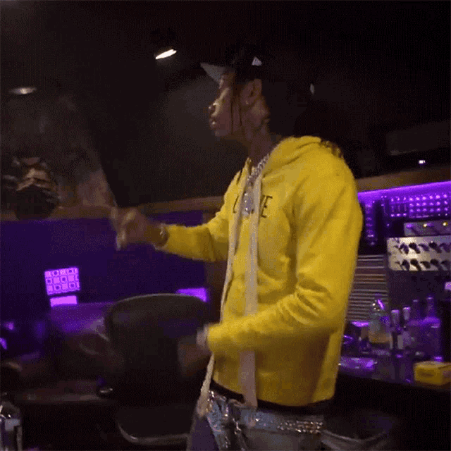 Dancing Wiz Khalifa GIF - Dancing Wiz Khalifa Dance Time GIFs