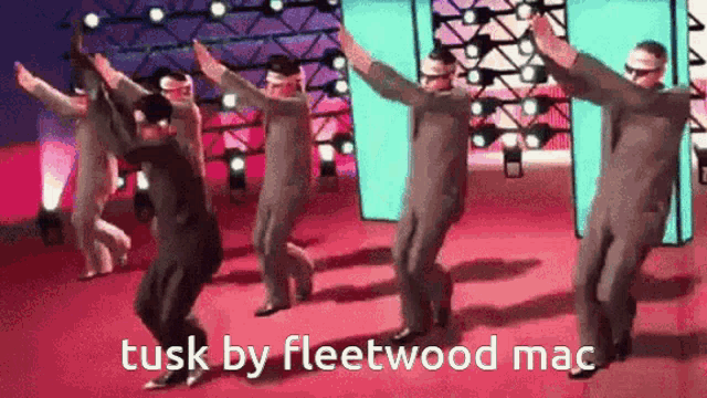 Tusk Fleetwood Mac GIF - Tusk Fleetwood Mac Yakuza GIFs