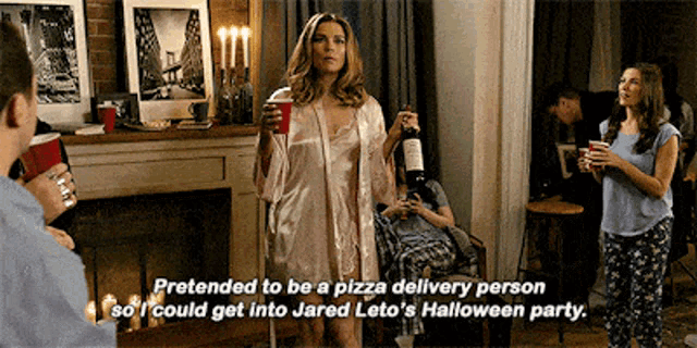 Schitts Creek Pretended To Be A Pizza Delivery Person GIF - Schitts Creek Pretended To Be A Pizza Delivery Person So I Could Get Into Jared Letos Halloween Party GIFs