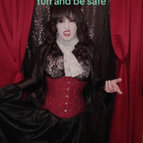 Nadja What We Do In The Shadows GIF - Nadja What We Do In The Shadows Cosplay GIFs
