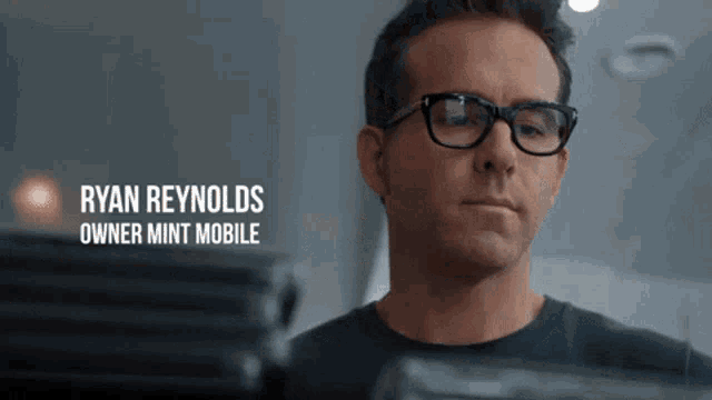 Ryan Reynolds GIF - Ryan Reynolds Mint GIFs