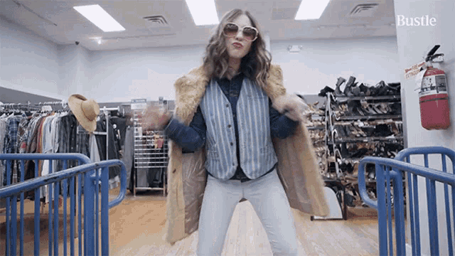 Playing Air Piano Bustle GIF - Playing Air Piano Bustle Feeling It GIFs