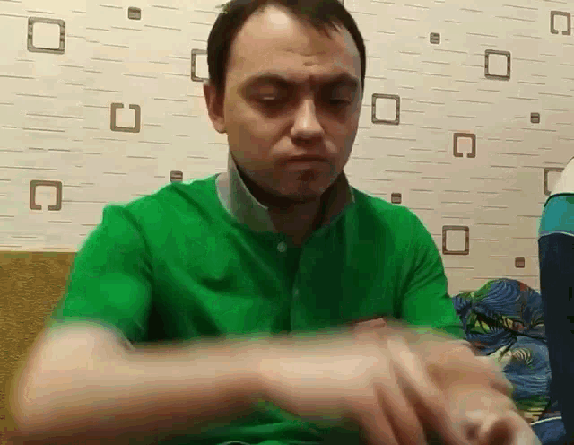 валя валентин GIF