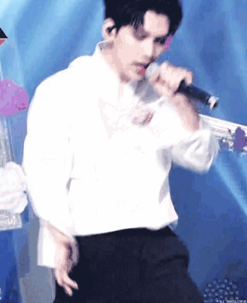 Hyuk Vixx GIF