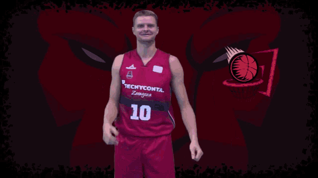 a basketball player with the number 10 on his shirt