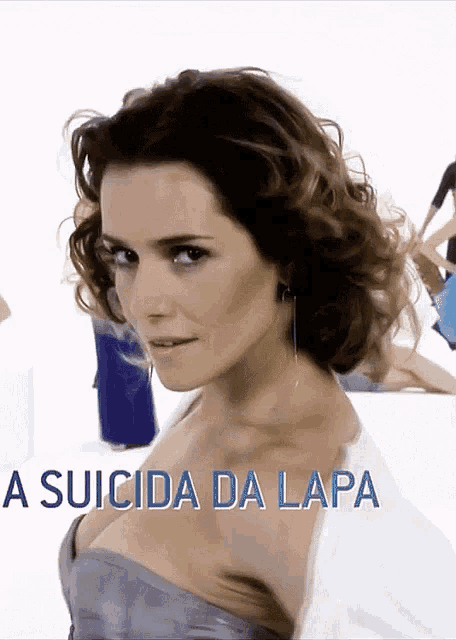 a picture of a woman with a caption that says a suicida da lapa
