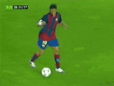 Ronaldinho Skills GIF - Ronaldinho Skills Rabona GIFs