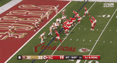 a football game between the 49ers and the chiefs