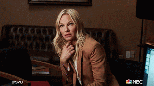 Laughing Amanda Rollins GIF - Laughing Amanda Rollins Law And Order Special Victims Unit GIFs