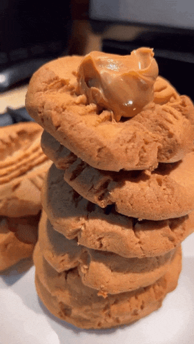 Peanut Butter Cookies Dessert GIF - Peanut Butter Cookies Cookies Dessert GIFs