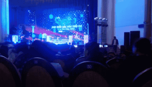 Rim Trai GIF