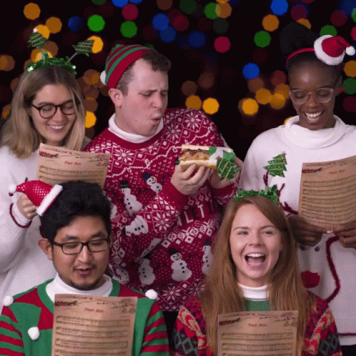 Zoom In Christmas GIF - Zoom In Christmas Sweater GIFs