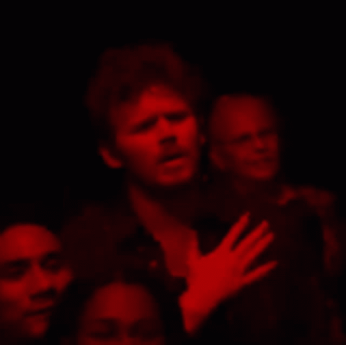 This Guy Gets It Audience GIF - This Guy Gets It Audience Sing To Me GIFs