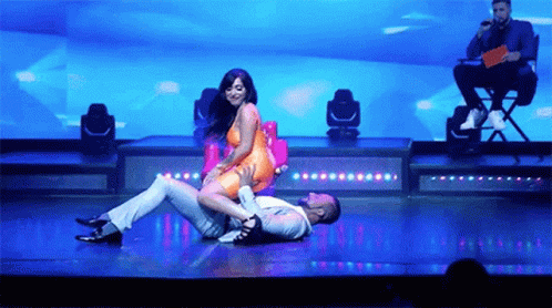 Dry Hump On Stage GIF - Dry Hump On Stage Humping GIFs